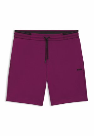 Paarse sportshorts van gladde stof, met een zwarte trekkoordtaille en een klein zwart logo rechtsonder.