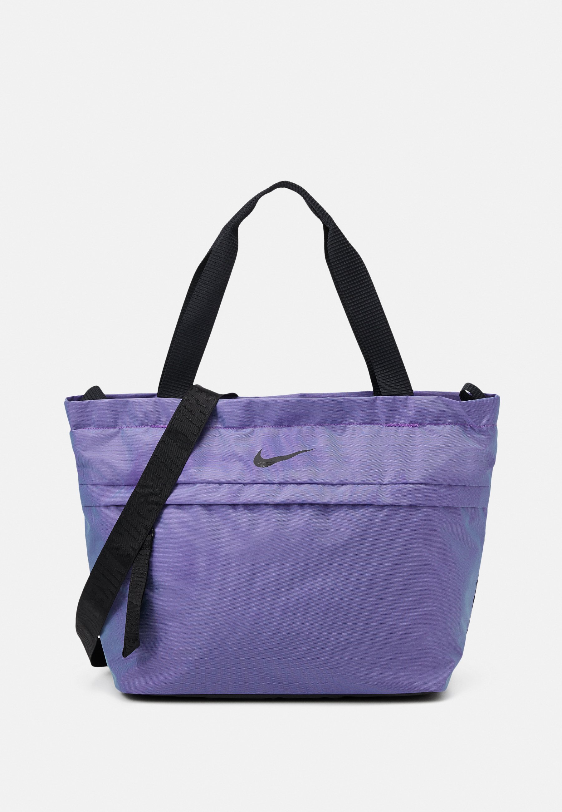 tote nike