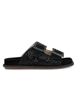 Infradito neri con due cinturini regolabili tramite fibbie, motivo testurizzato sulla parte superiore, morbido materiale in suede e suola piatta.