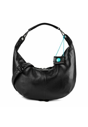 Borsa a mezzaluna in pelle nera strutturata con un manico singolo e piccola pochette attaccata con bottone turchese e cordino.