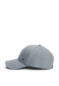 Graue Baseballmütze mit einem gebogenen Schirm, aus weichem Stoff. Verfügt über ein kleines Logo auf der Vorderseite und mehrfarbige Akzente auf der Rückseite.