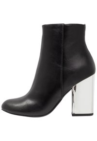 Even&Odd Stivaletti con tacco - black