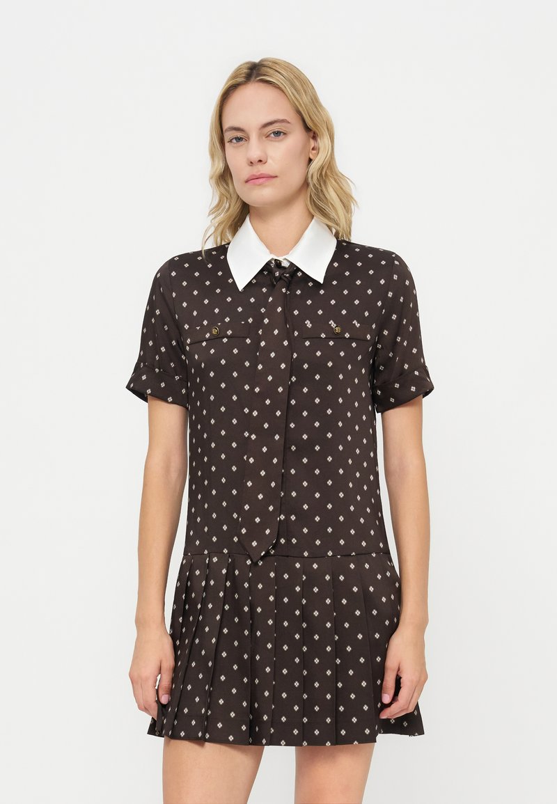 Vestido camisero
