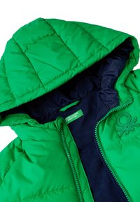 United Colors of Benetton Zimní bunda - green