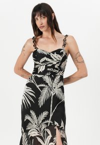 Guess STACIE DRESS - Maxikjole - black