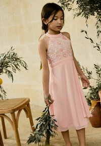 Next BEADED PROM - REGULAR FIT - Cocktailkjole / festkjole - pink
