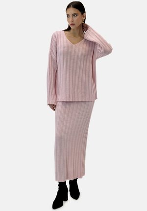 LANGESSET - Striktrøje - rosa