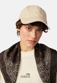 Kubota UNISEX beżowy