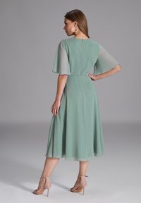 Swing Vapaa-ajan mekko - light green