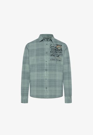 Groene geruite flanellen overhemd met lange mouwen, knopen aan de voorkant en een grafische print met tekst en een cirkelvormig logo op de linkerborst.