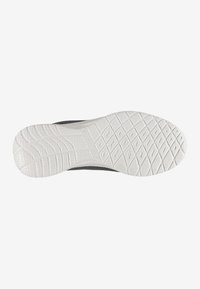 Suela de zapato con una base de goma blanca que presenta un diseño texturizado y antideslizante. Parte superior en tela gris, que proporciona flexibilidad y comodidad.