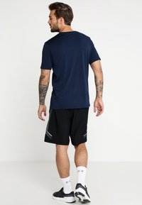 Under Armour FOUNDATION SS - T-Shirt print - academy/steel/royal
