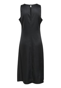 Melna satīna kleita ar bez piedurknēm, kam ir atslēgvietas aizmugure un taisna silueta, kas iznāk līdz vidus teļam.