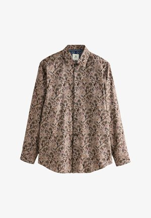 Chemise à manches longues en tissu rose avec un motif floral intégral en vert foncé, brun et violet. Devant à boutons et col.
