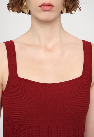 STAUD ELLISON DRESS - Freizeitkleid - roja
