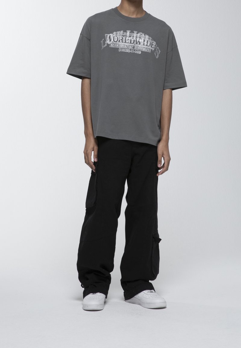 LOW LIGHTS STUDIOS® T-shirt imprimé - grey