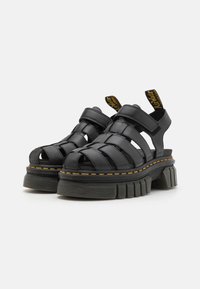 Dr. Martens RICKI FISHERMAN - Platform sandals - black