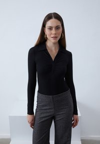 Anna Field Hosszú ujjú felső - black