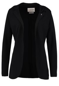 Černý otevřený dlouhý blazer s dlouhým rukávem a klopovým límcem, s malou stříbrnou broží na levé klopě, vystavený na bílém pozadí.