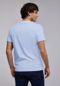 Street One MEN Triko s potiskem - blau