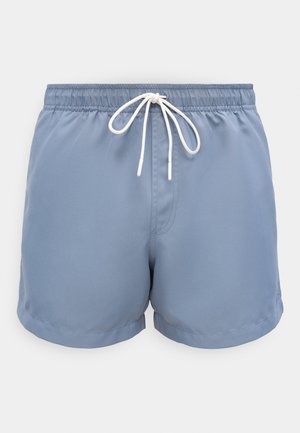 Pantalones cortos de baño para hombre de color azul claro, con cintura elástica y cordón blanco en la parte delantera.