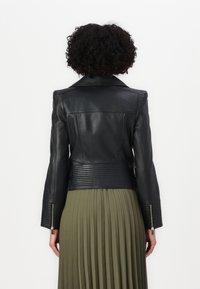 MARCIANO BY GUESS PEGGY JACKET - Lederjacke - jet black