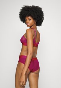 DKNY Intimates BRALETTE - Sutiã triangular - raspberry