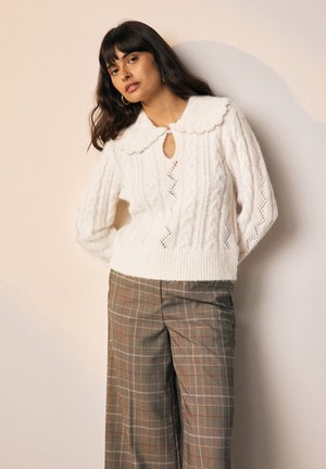 Next REGULAR FIT - CABLE  - Svetr - ecru