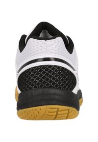 Herrarnas atletiska sko med ett vitt nätöverdrag och svarta accenter, en gummisula och en texturerad svart häldel för bättre grepp.