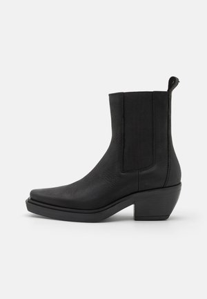 CPH236 - Kauboi/mootorratturi poolsaapad - black