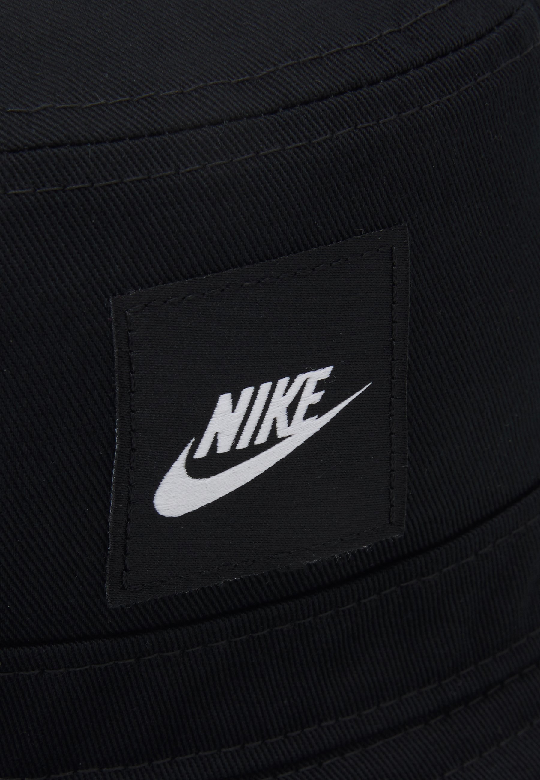 nike sportswear bucket core
