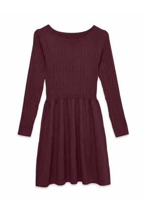 Vero Moda, KNITTED DRESS AWASHLIE SHORT DRESS - Robe pull - winetasting