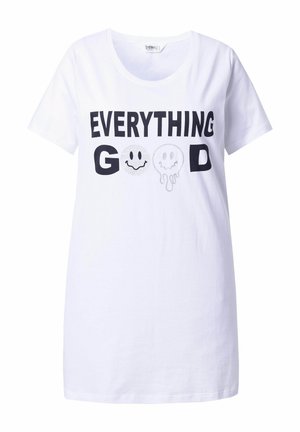 Valkoinen puuvillainen t-paita pyöreällä pääntiellä, jossa keskellä mustalla teksti "EVERYTHING GOOD" ja kaksi sarjakuvamaista kasvojen grafiikkaa.