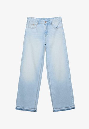Jeans a gamba larga color azzurro chiaro con vita alta, bottone frontale, cerniera e design con cinque tasche, stesi su uno sfondo bianco.