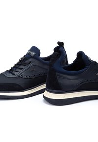 Martinelli WALDEN - Tenisice - darkblue
