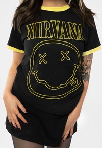 Paradiso Clothing NIRVANA OUTLINE GRUNGE FACE RINGER - Print T-shirt - black