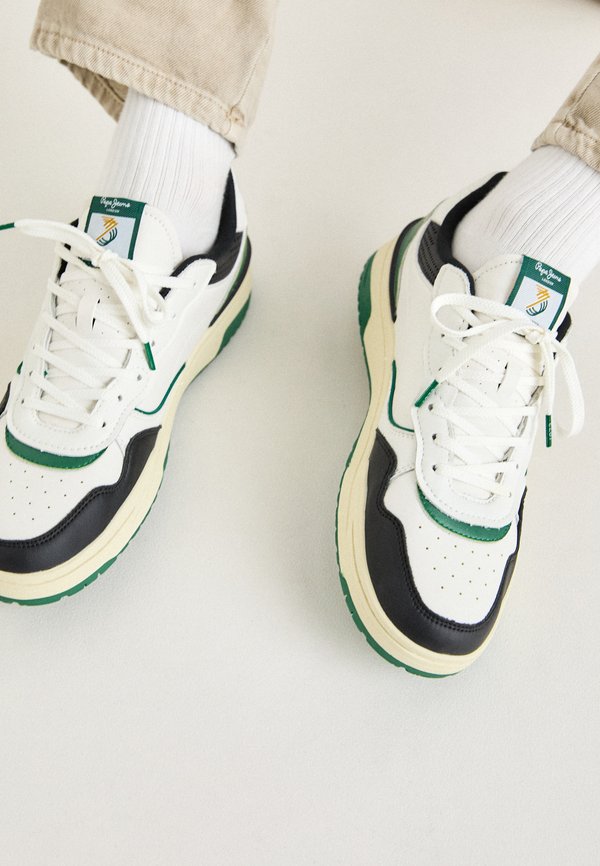 CHESTER BASIC M - Sneaker low