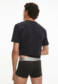 Calvin Klein Underwear LOW RISE TRUNK 3 PACK CKR STEEL MICRO - Uske bokserice - black