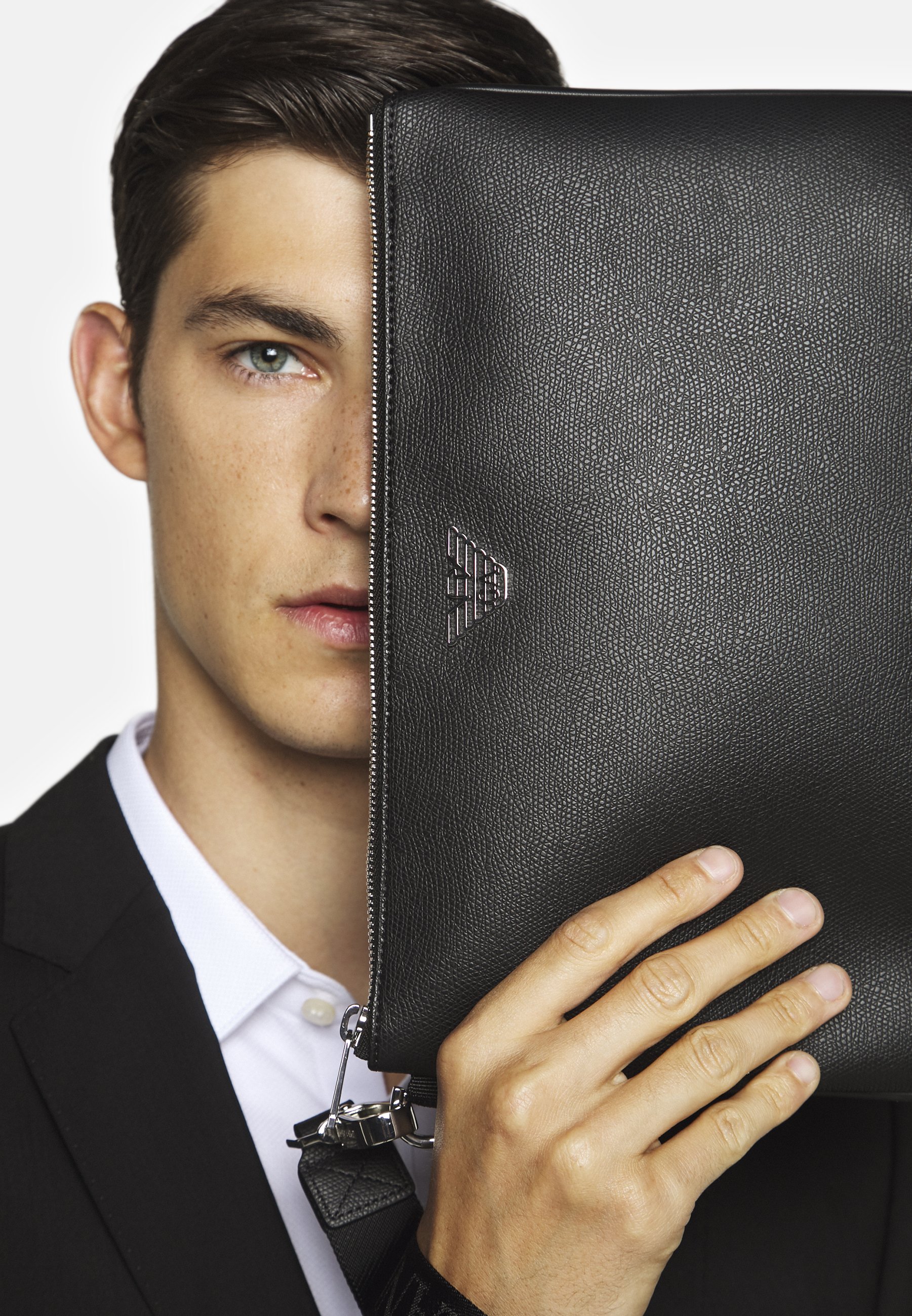 sac ordinateur armani