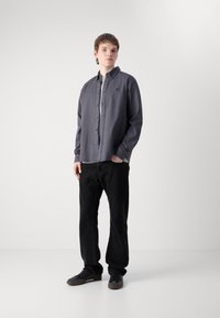Calvin Klein Jeans GARMENT DYE SHIRT - Srajca - ebony