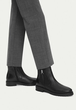 Lasocki, LASOCKI ANKLE BOOTS WOMEN'S BLACK 5907964256557 - Støvletter - black
