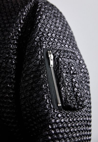Helmut Lang BUBB - Talvejope - black