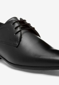 Next DERBY WIDE FIT - Lietišķas šņorkurpes - black