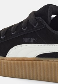 FENTY x PUMA CREEPER PHATTY - Sneaker low - black/warm white