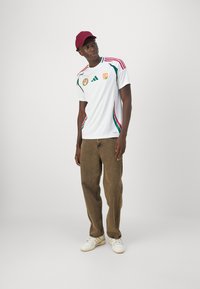 adidas Performance ADIDAS PERFORMANCE HUNGARY 24 HOME JERSEY - Nationalmannschaft - white