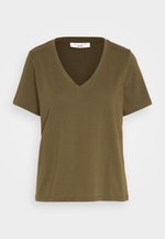 Marc O'Polo DENIM SHORTSLEEVE V NECK BASIC FIT - Basic T-shirt - dakota ...