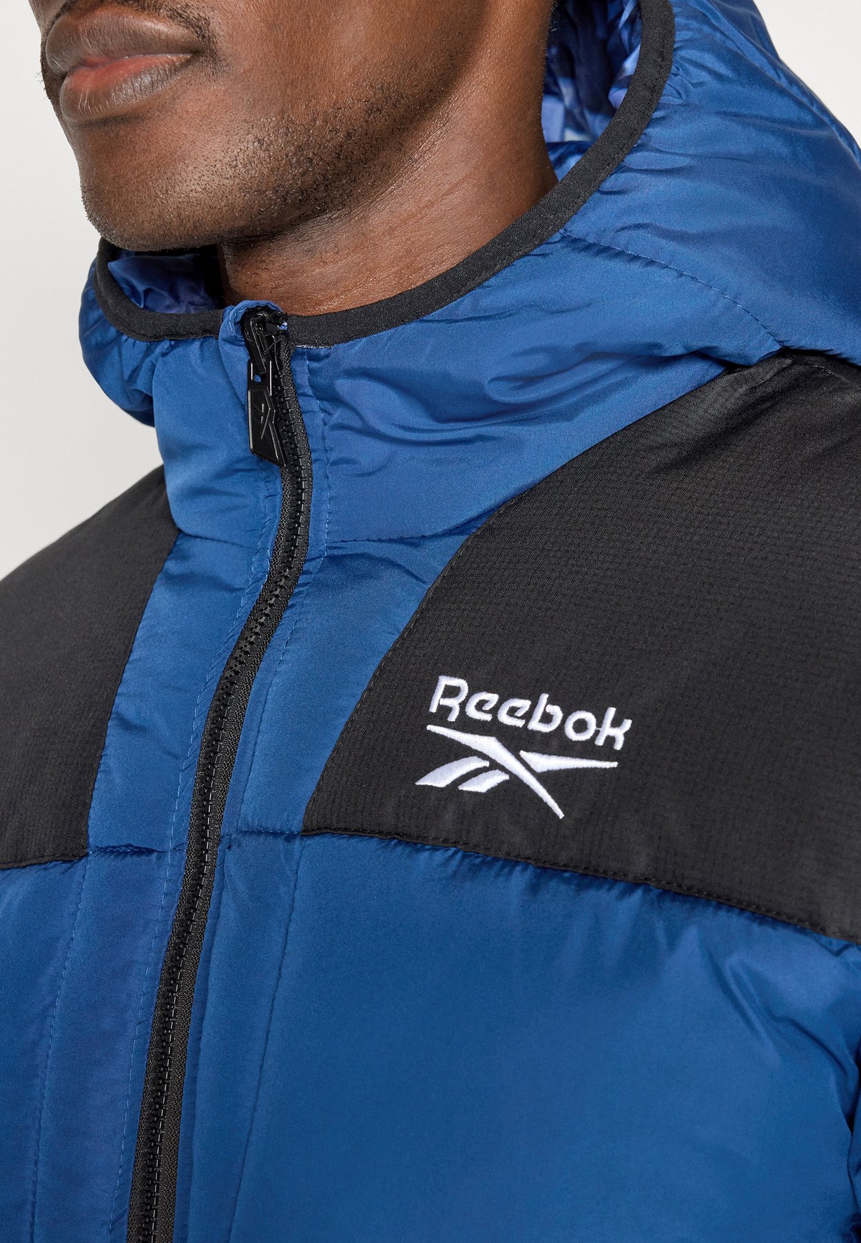 REVERSIBLE PUFFER