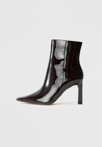 High Heel Stiefelette - dark brown