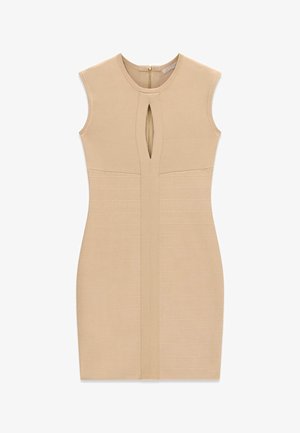 Beżowa sukienka bodycon bez rękawów z okrągłym dekoltem, centralnym wycięciem z przodu, poziomymi przeszyciami i zamkiem błyskawicznym z tyłu.