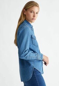 LIU JO Užsagstoma palaidinė - light blue denim